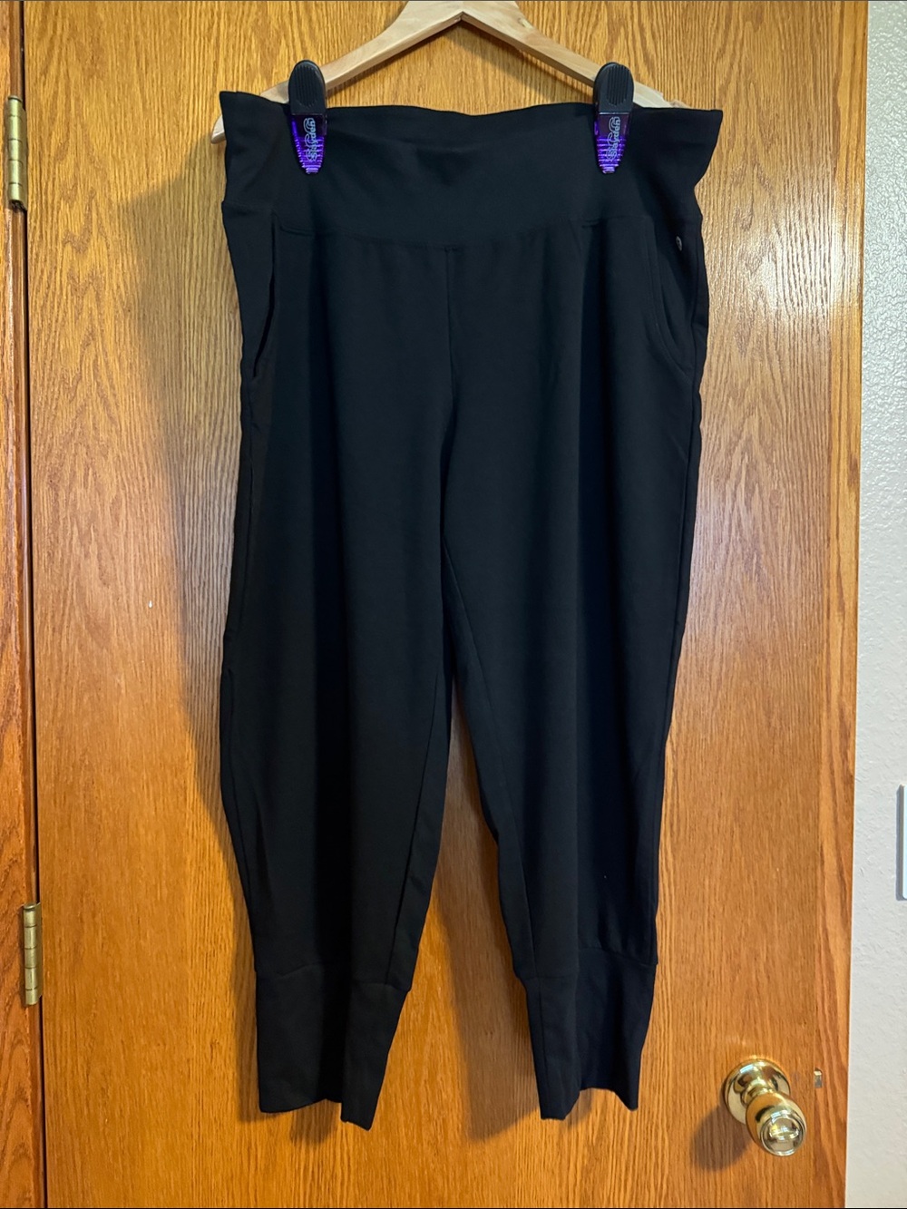 Danskin Black Pull-On Jogger Pants